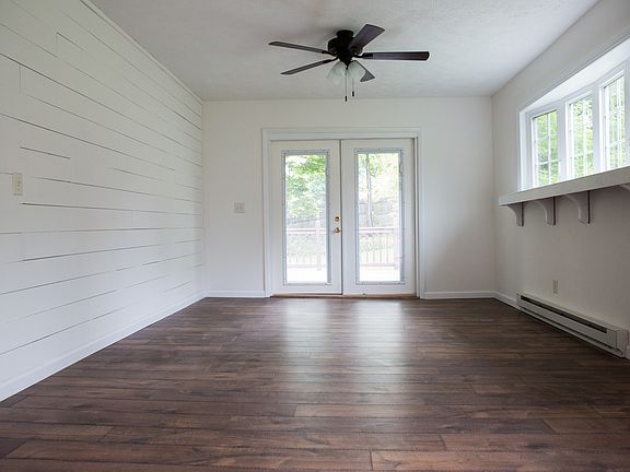2nd image of 16 Terrace Dr
