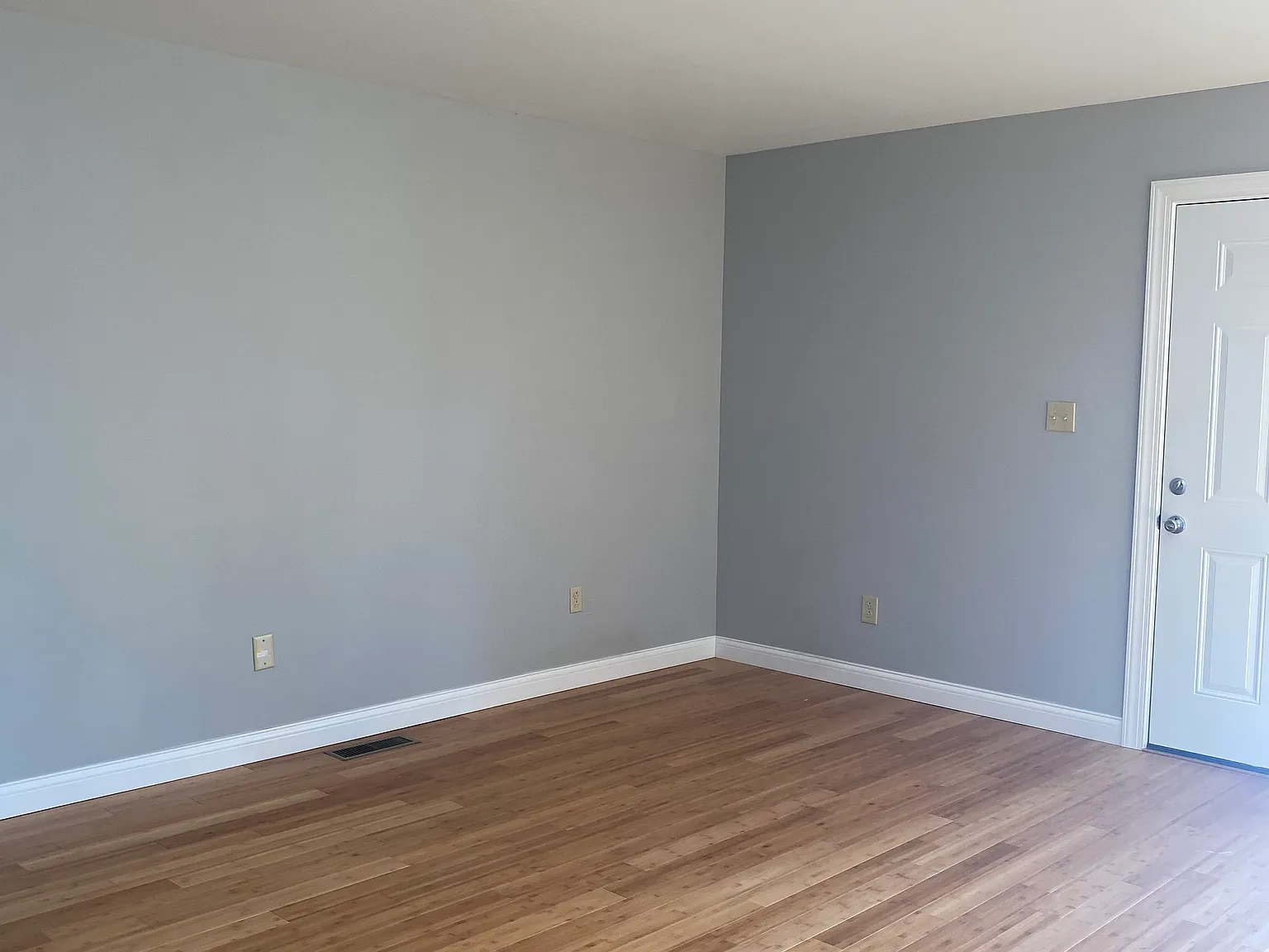 505 Chandler St — Photo 4