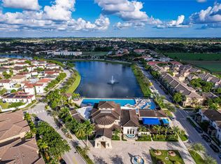 16750 SW 95th St, Miami, FL 33196