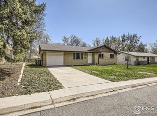 1036 Meadowbrook Dr, Fort Collins, CO 80521
