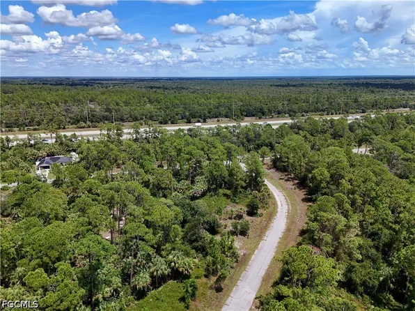 Legend Ln, North Port, FL 34288
