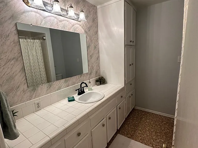 3317 Providence Dr — Photo 34
