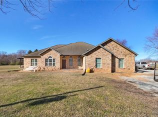 13539 Taylor Orchard Rd, Gentry, AR 72734