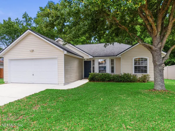 1811 DAHLIA Court, Middleburg, FL 32068