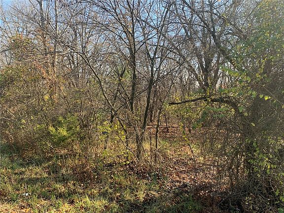 5th image of 6045 Ervin McGarrah Rd