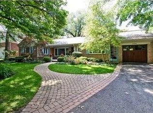 1184 Beech Ln, Highland Park, IL