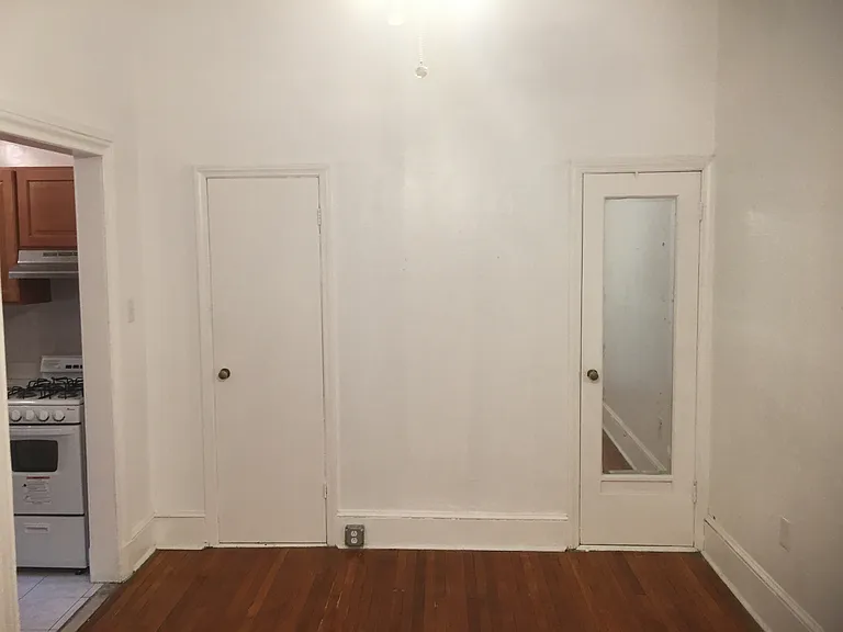 1306 Pine St #2F — Photo 3