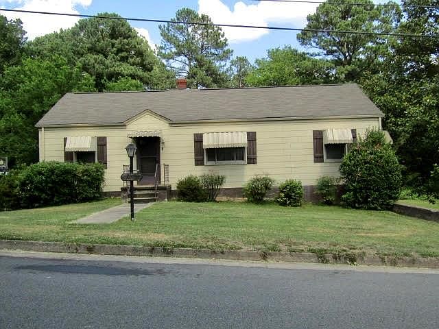 1st image of 1109 Ash Ave