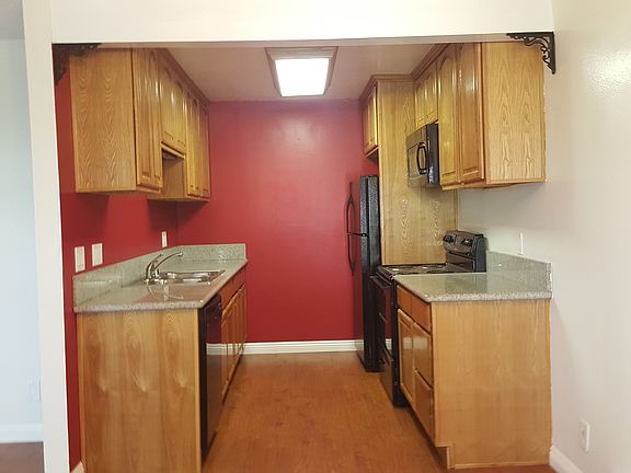 5th image of 320 S Miraleste Dr Unit 152