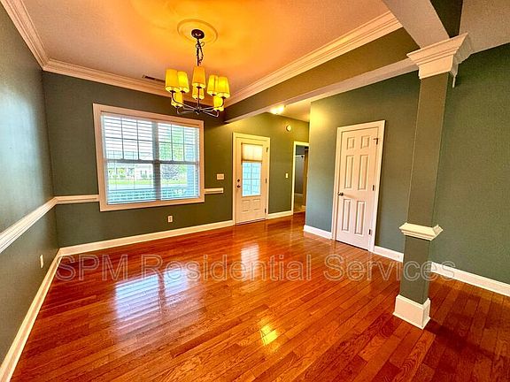 5th image of 137 Candlewood Dr