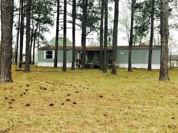 4472 Mockingbird Ln, Waycross, GA 31503