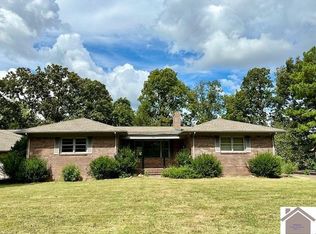 1514 Kirkwood Dr, Murray, KY 42071
