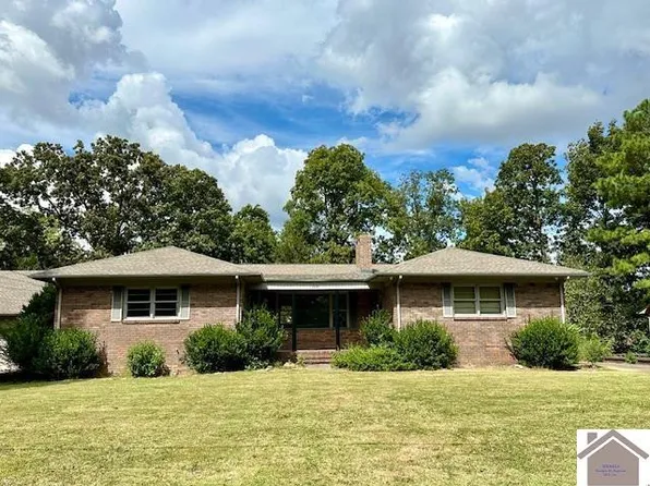 1514 Kirkwood Dr, Murray, KY 42071
