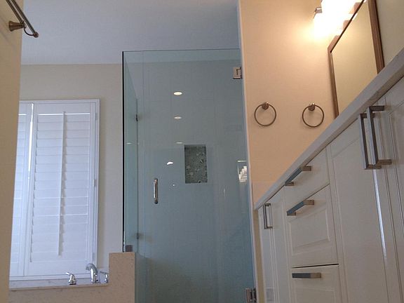 5th image of 3027 Regency Dr N #3-2
