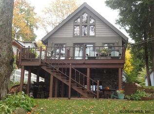 136 Woodside Ave, Broadalbin, NY 12025