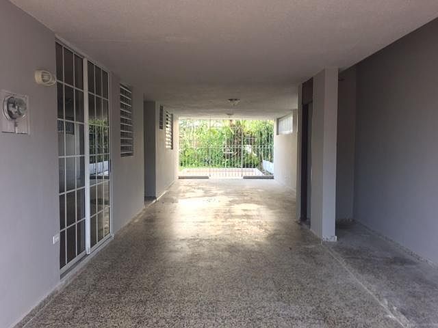 2nd image of 4M7 Calle 212