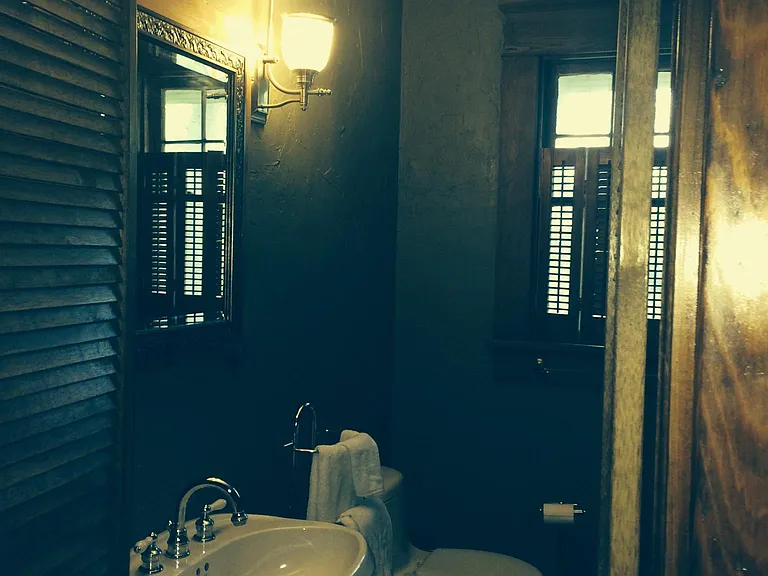 1435 S Carson Ave — Photo 10