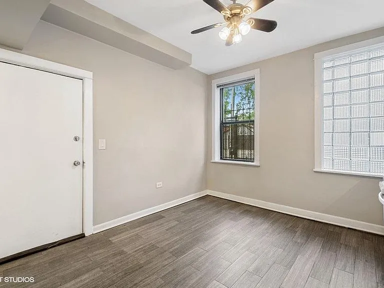 1701 N Albany Ave #1RR — Photo 4