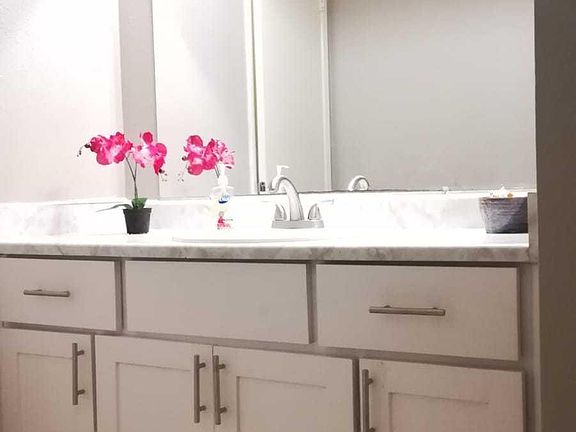 5th image of 3645 N 69th Ave Unit 74