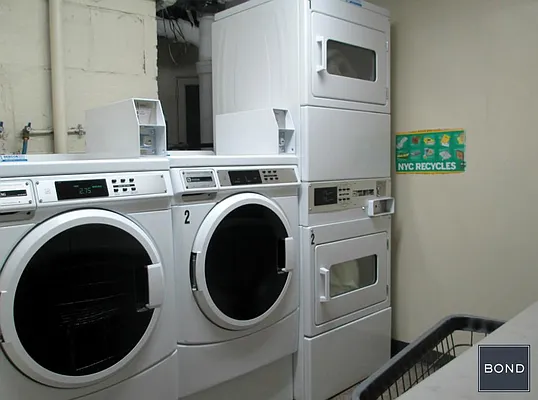 Rented by Bond New York | media 54