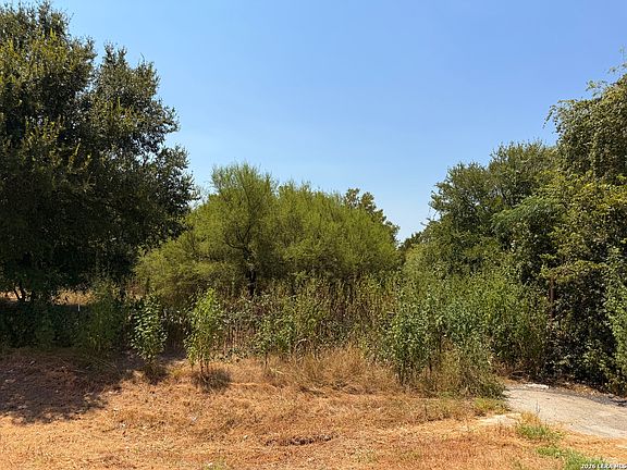 3rd image of 0 Henze Rd LOT P-423
