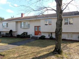 60 Terrace Hall Ave, Burlington, MA 01803