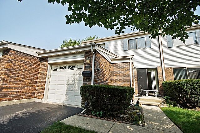 1st image of 246 W Wimbolton Dr
