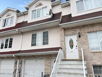 46 Meadow Ln #B13, Staten Island, NY, 10306