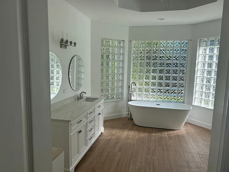 8992 Lakes Blvd — Photo 7