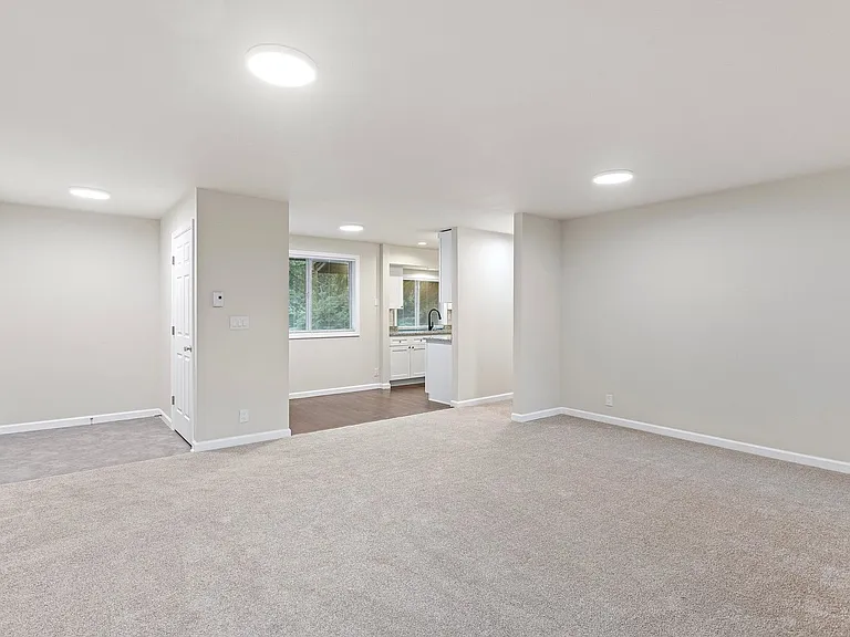 North Forest Apartments — Photo 13