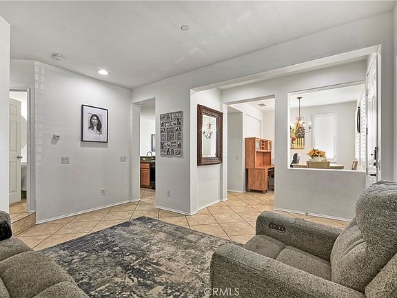 3rd image of 3894 Polk St