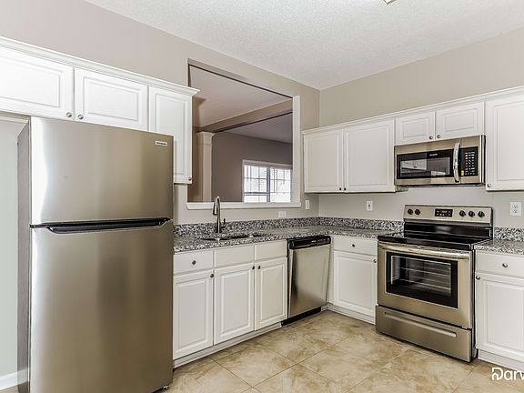 3rd image of 4241 Pentworth Ln NW
