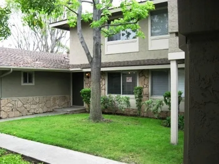 967 Amistad Pl — Photo 7