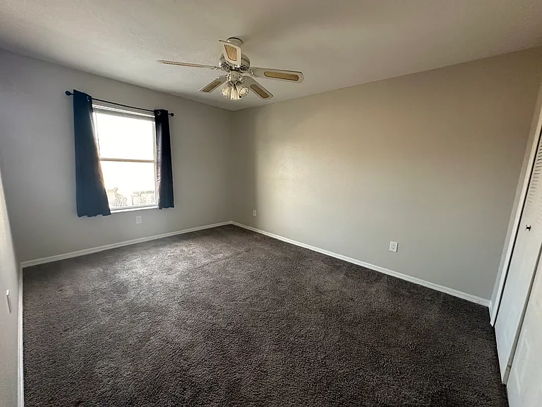 3206 Parkside Ct — Photo 15