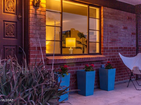 6002 E Eli St, Tucson, AZ 85711