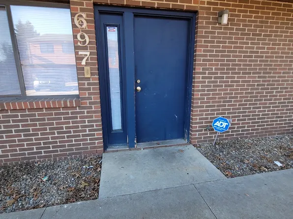 697 Carroll St #2, Akron, OH 44304