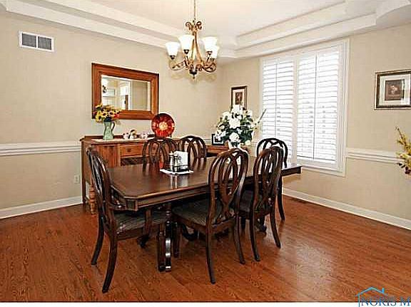 4th image of 7861 Honeysuckle Ln