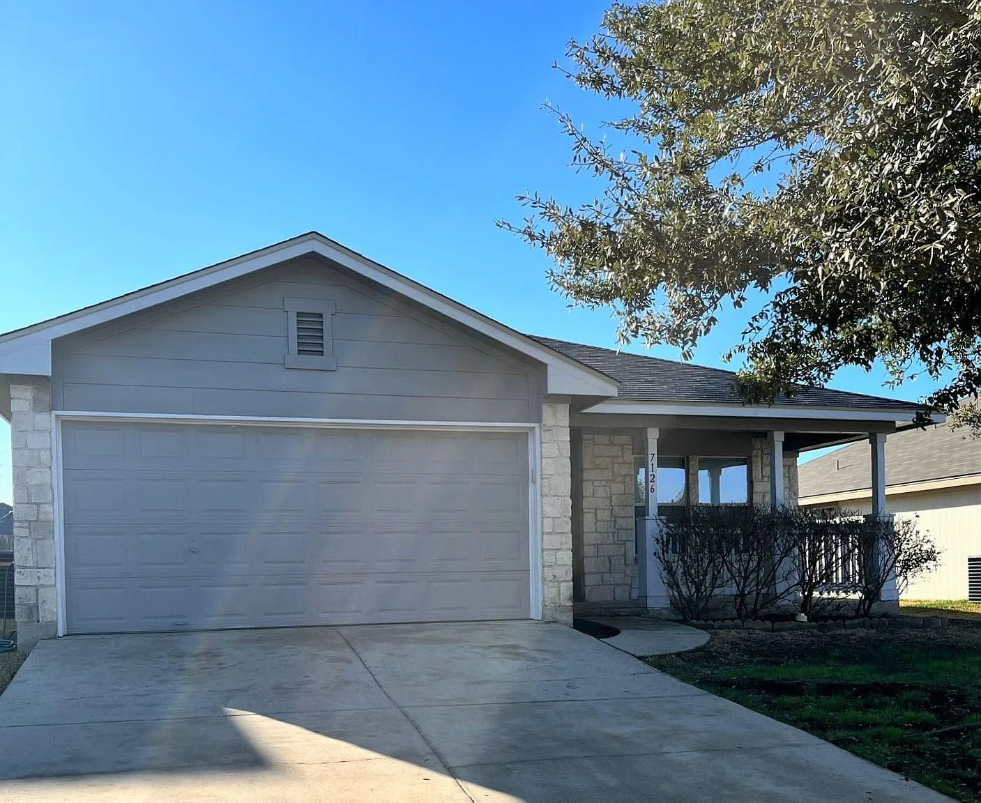 3 bed, 1259 sqft, $1,500 — Photo 1