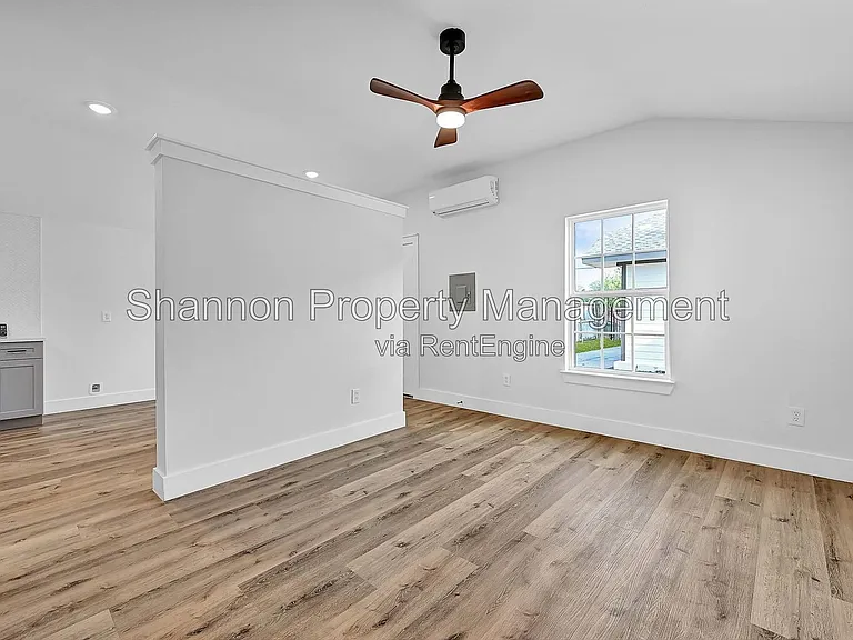 224 Everton St — Photo 22