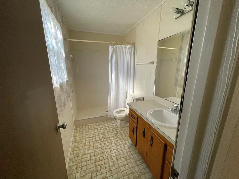 2679 Aberdeen Ct — Photo 8