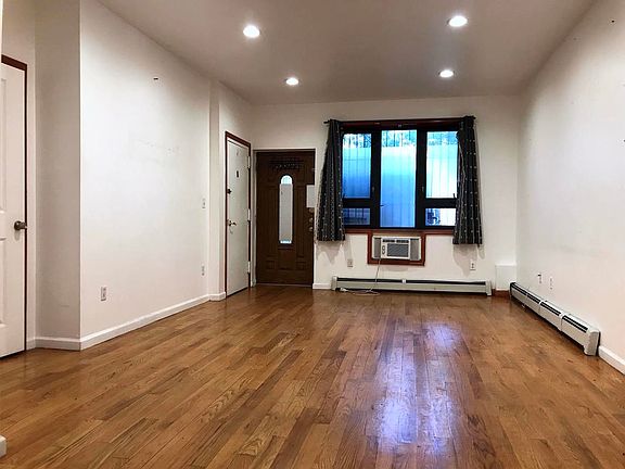 2nd image of 1317 Jefferson Ave #1