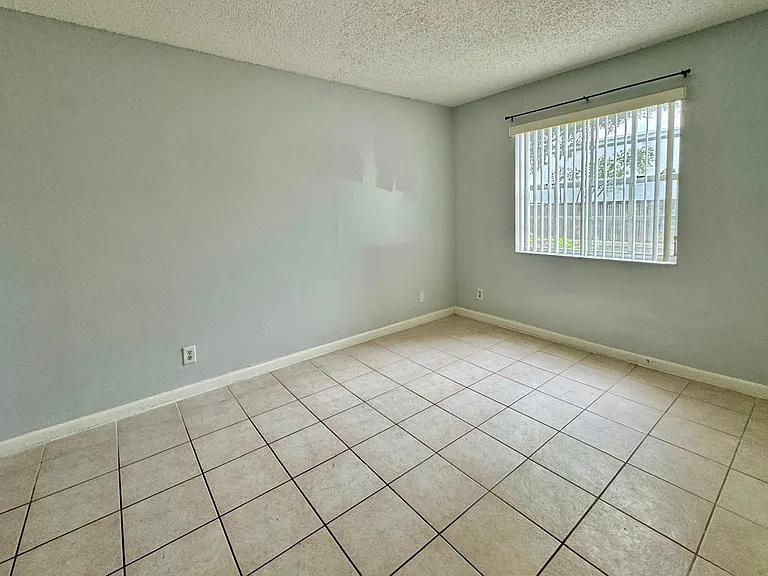 334 SW 86th Ave #108 — Photo 15