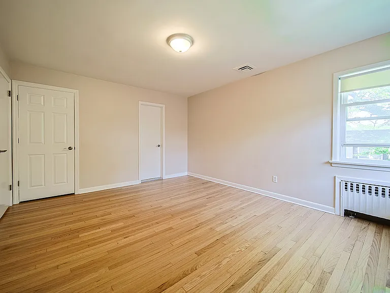 1227 Inwood Ter #2F — Photo 9