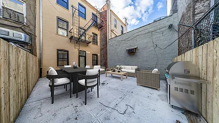 Rented by Platinum Properties