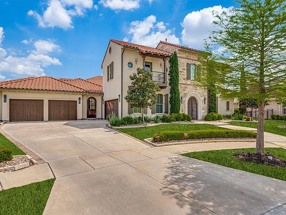 2nd image of 4287 Hickory Grove Ln