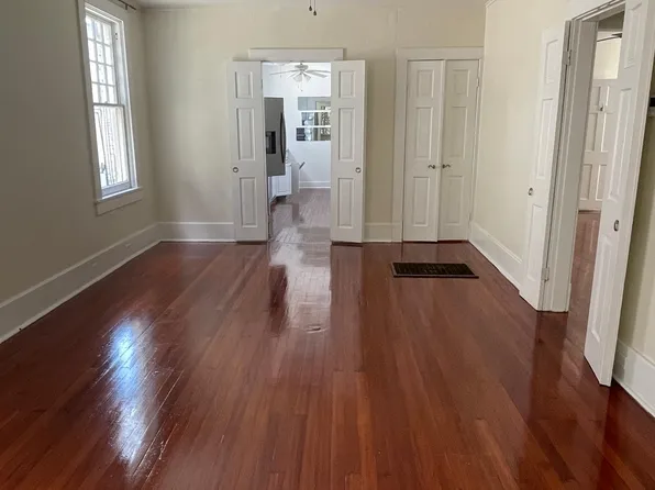 7810 Saint Charles Ave, New Orleans, LA