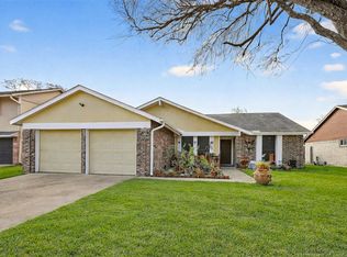 10111 Hibernia Dr, Houston, TX 77088