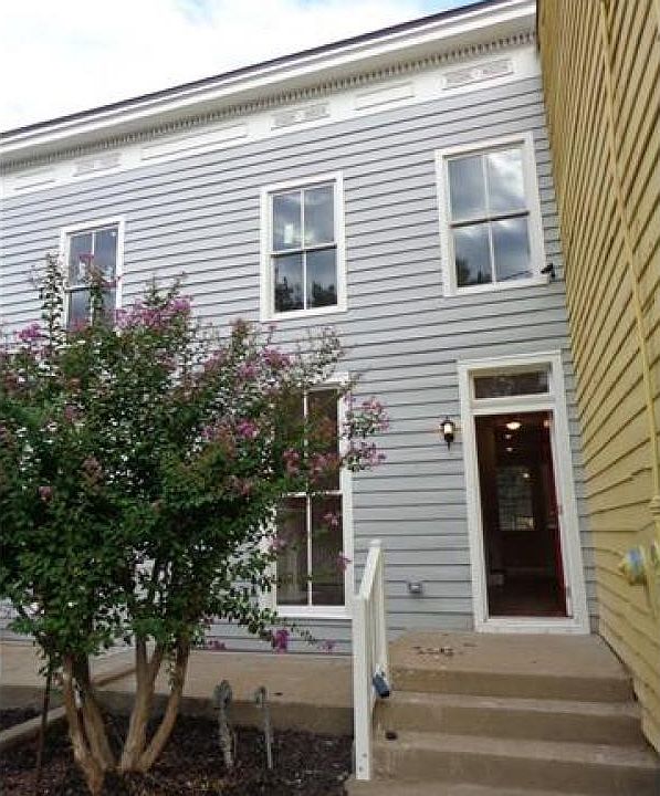 1st image of 702 N 23rd St