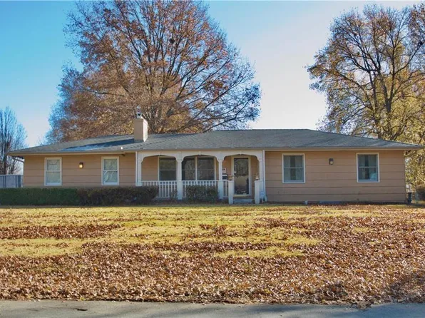 7715 Arlington Ave, Raytown, MO 64138