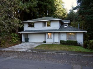 1030 Vista Dr, Eureka, CA 95503